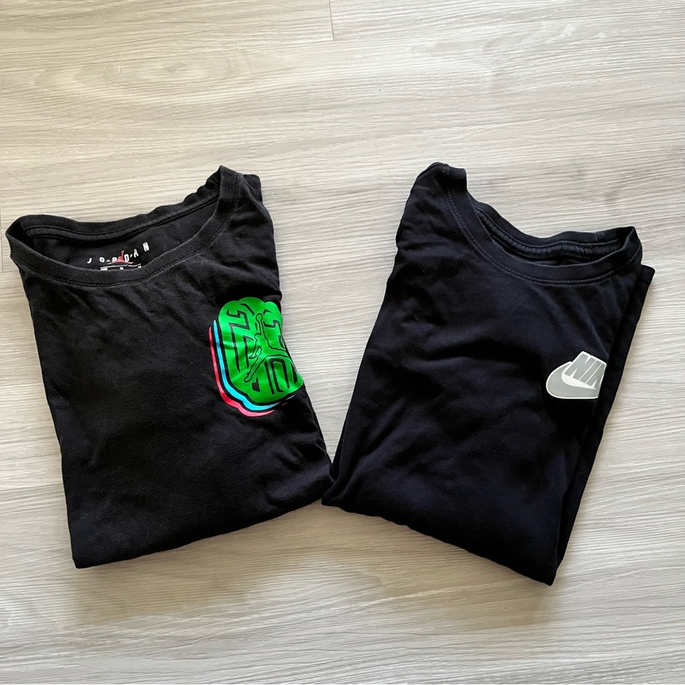 BUNDLE!! NIKE TEE  ( Youth M) TWO LONG SLEEVE!!!